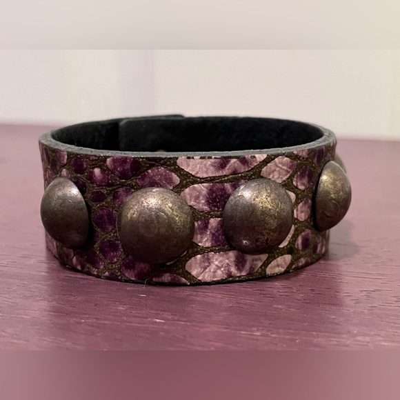 STREETS AHEAD Leather bracelets ๐ TOTAL OF 3 - REPTILE - LEOPARD - BEADED - Picture 6 of 12